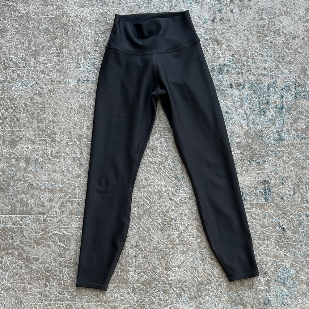 ALO Yoga  Leggings EUC!